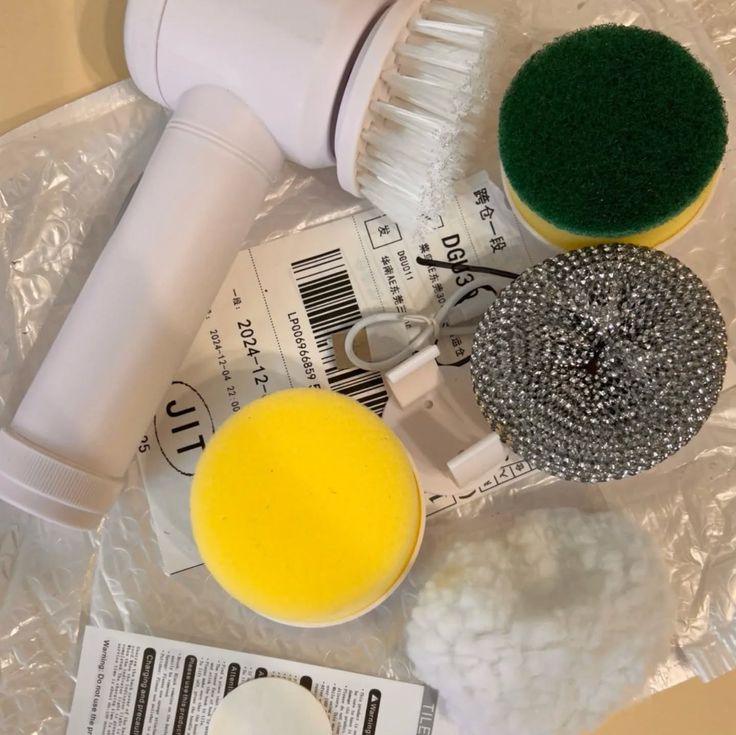 SpinClean Pro – Electric Cleaning Brush