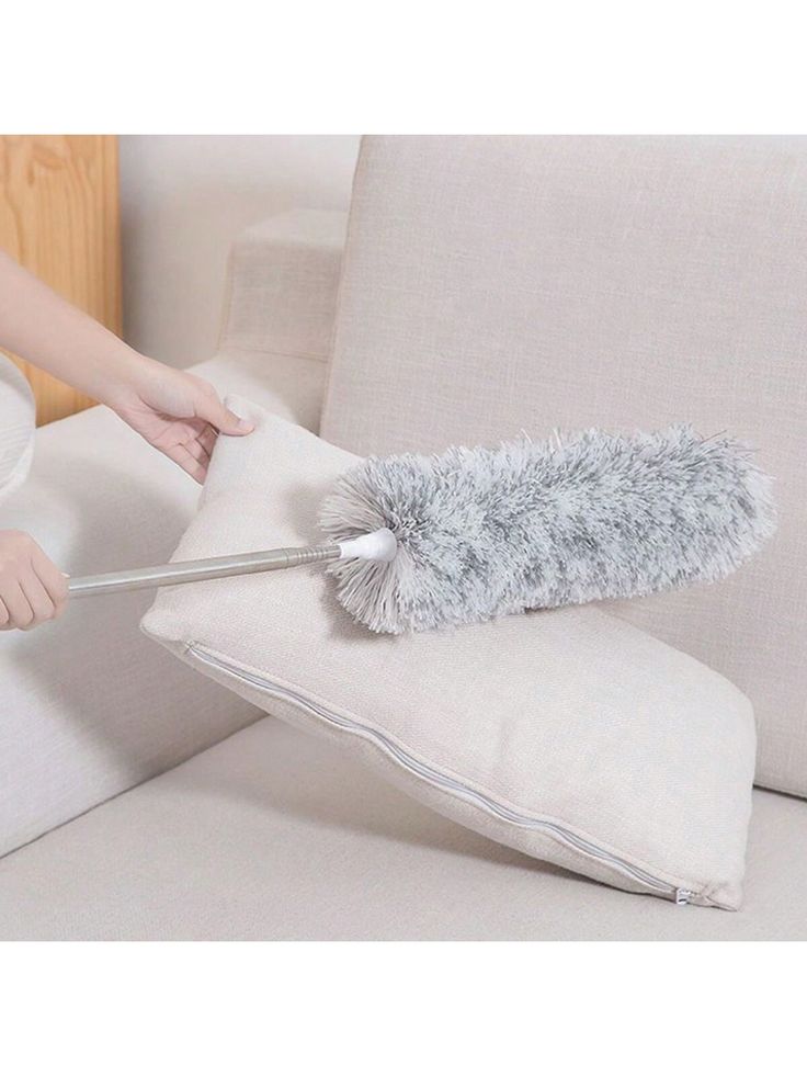 Extendable Microfiber Duster for Home & Car – Washable, Reusable, Telescopic Handle
